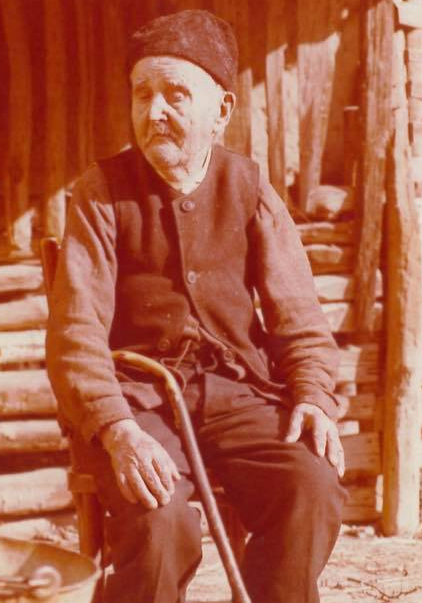 received_433125473879473